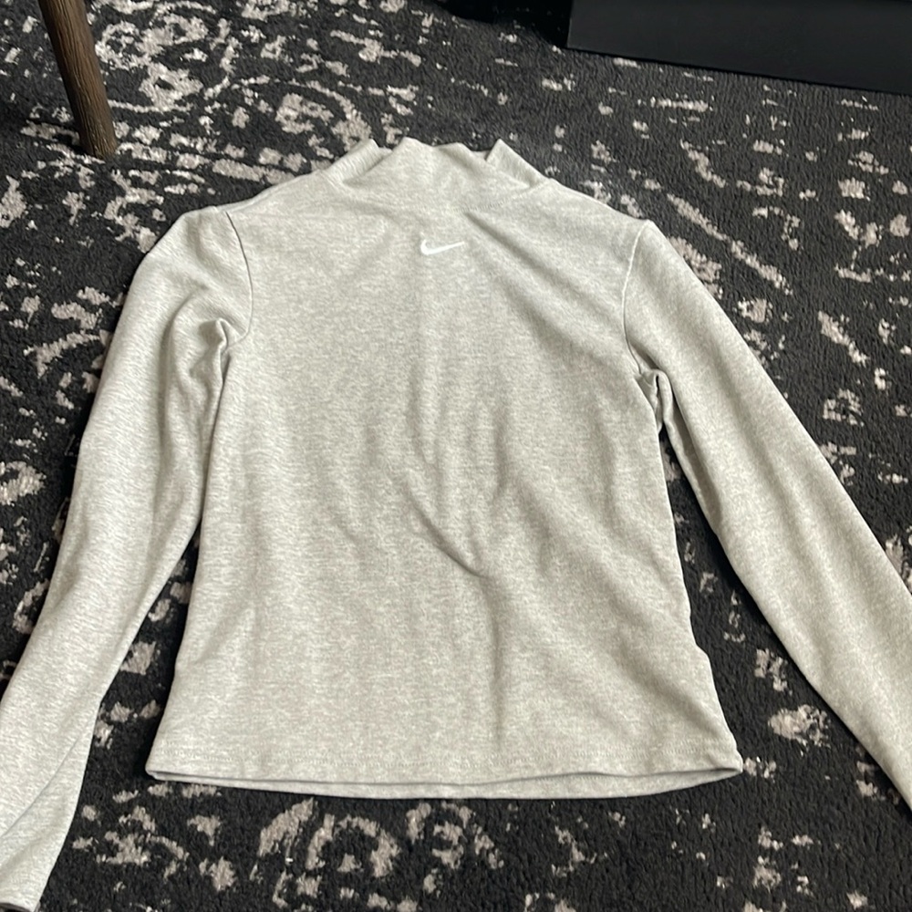 Grey Nike turtleneck